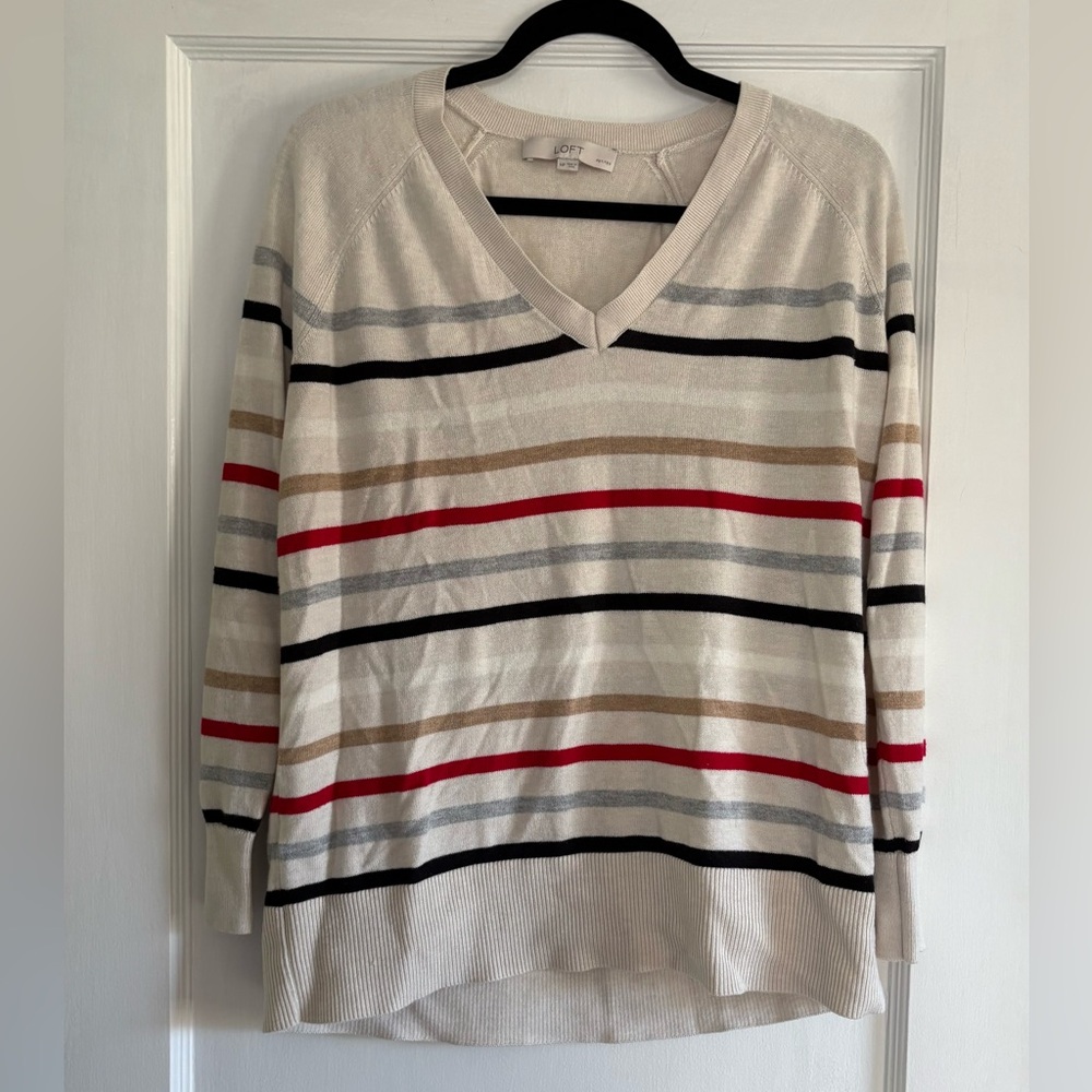 LOFT V-Neck Striped Lightweight Sweater Size Medium Petite